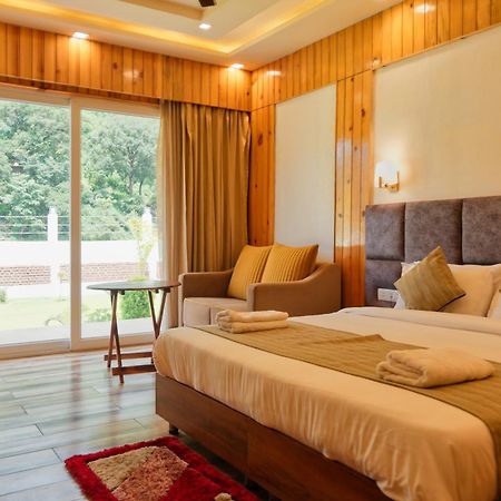 Qcent Woods Resort & Spa, Rishīkesh Zewnętrze zdjęcie