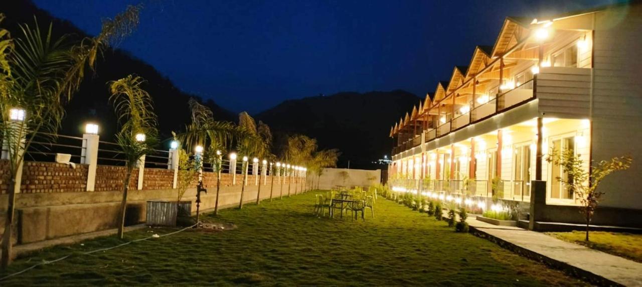 Qcent Woods Resort & Spa, Rishīkesh Zewnętrze zdjęcie
