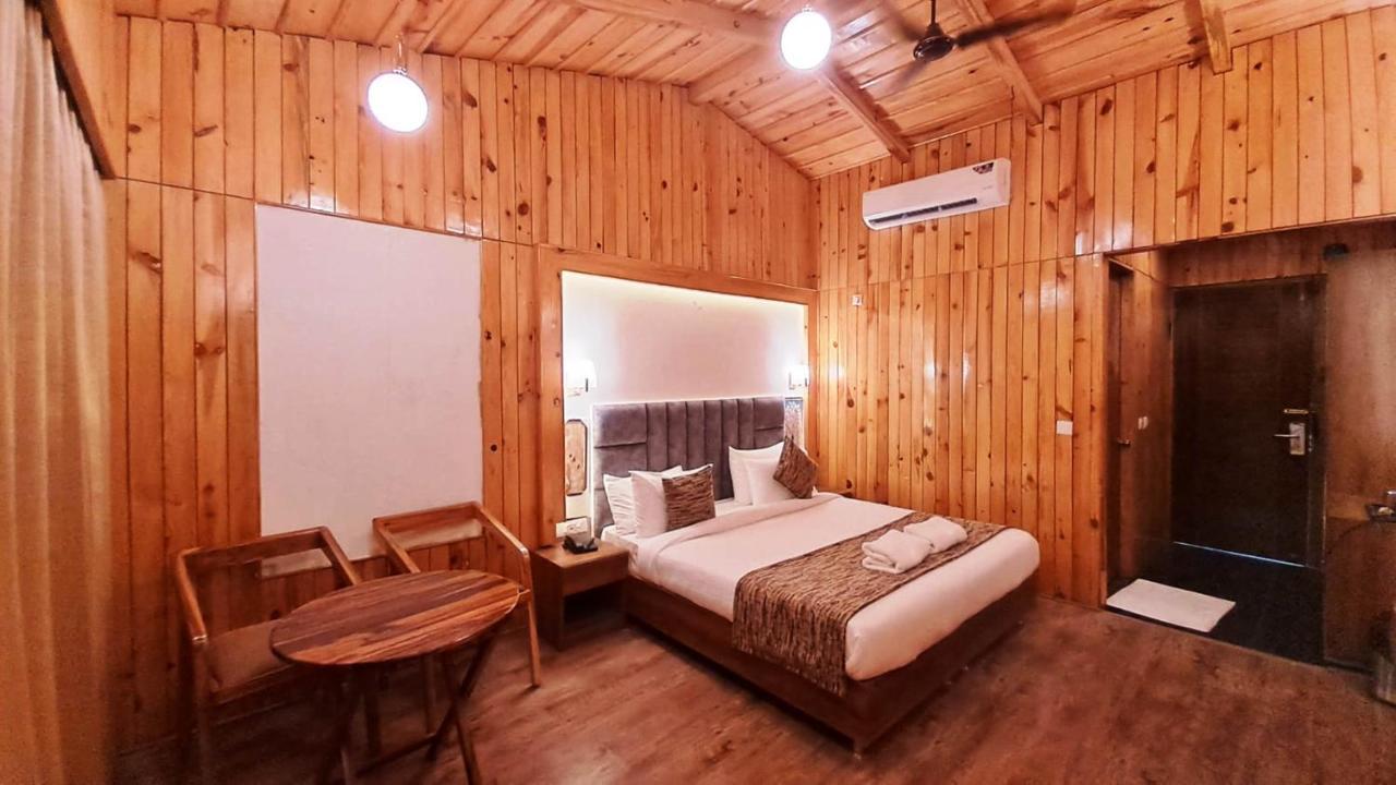 Qcent Woods Resort & Spa, Rishīkesh Zewnętrze zdjęcie