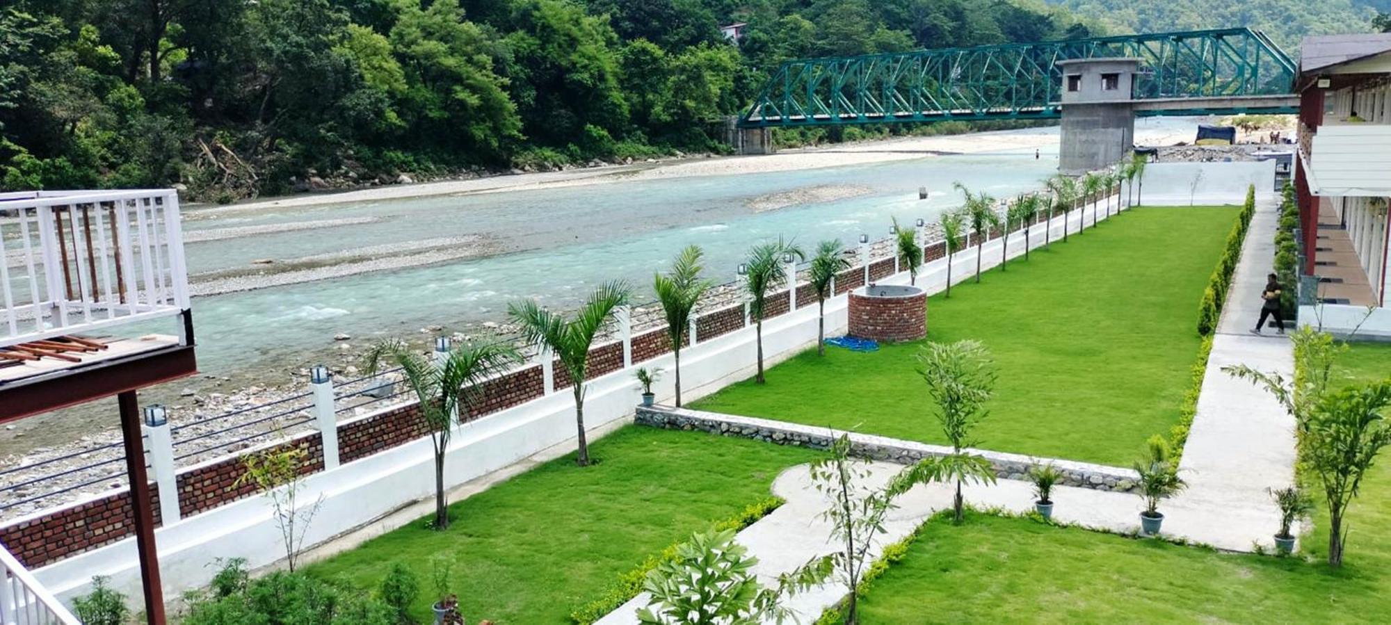Qcent Woods Resort & Spa, Rishīkesh Zewnętrze zdjęcie