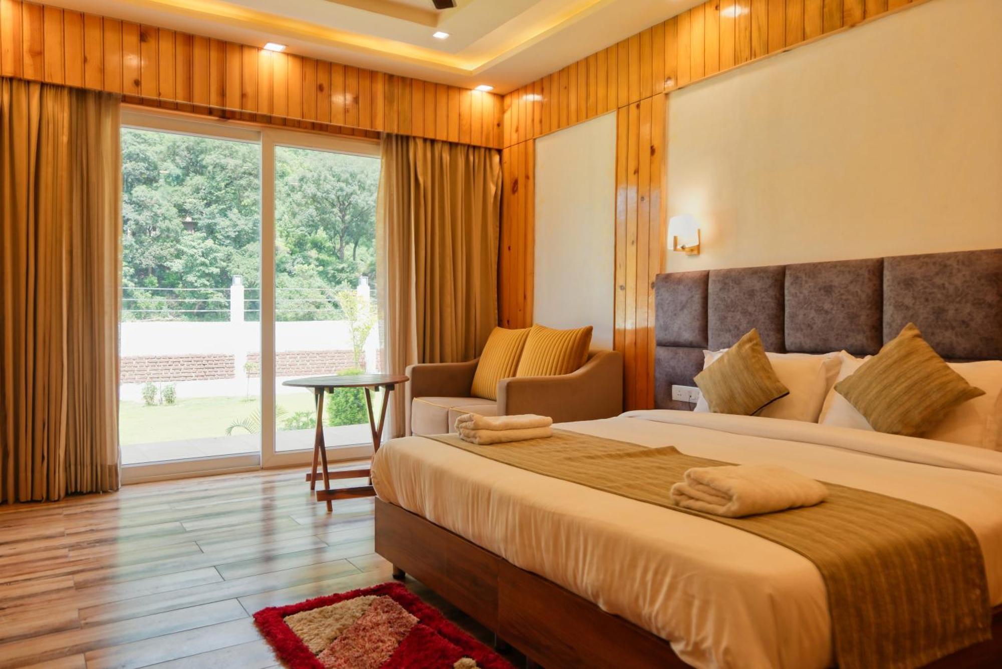 Qcent Woods Resort & Spa, Rishīkesh Zewnętrze zdjęcie