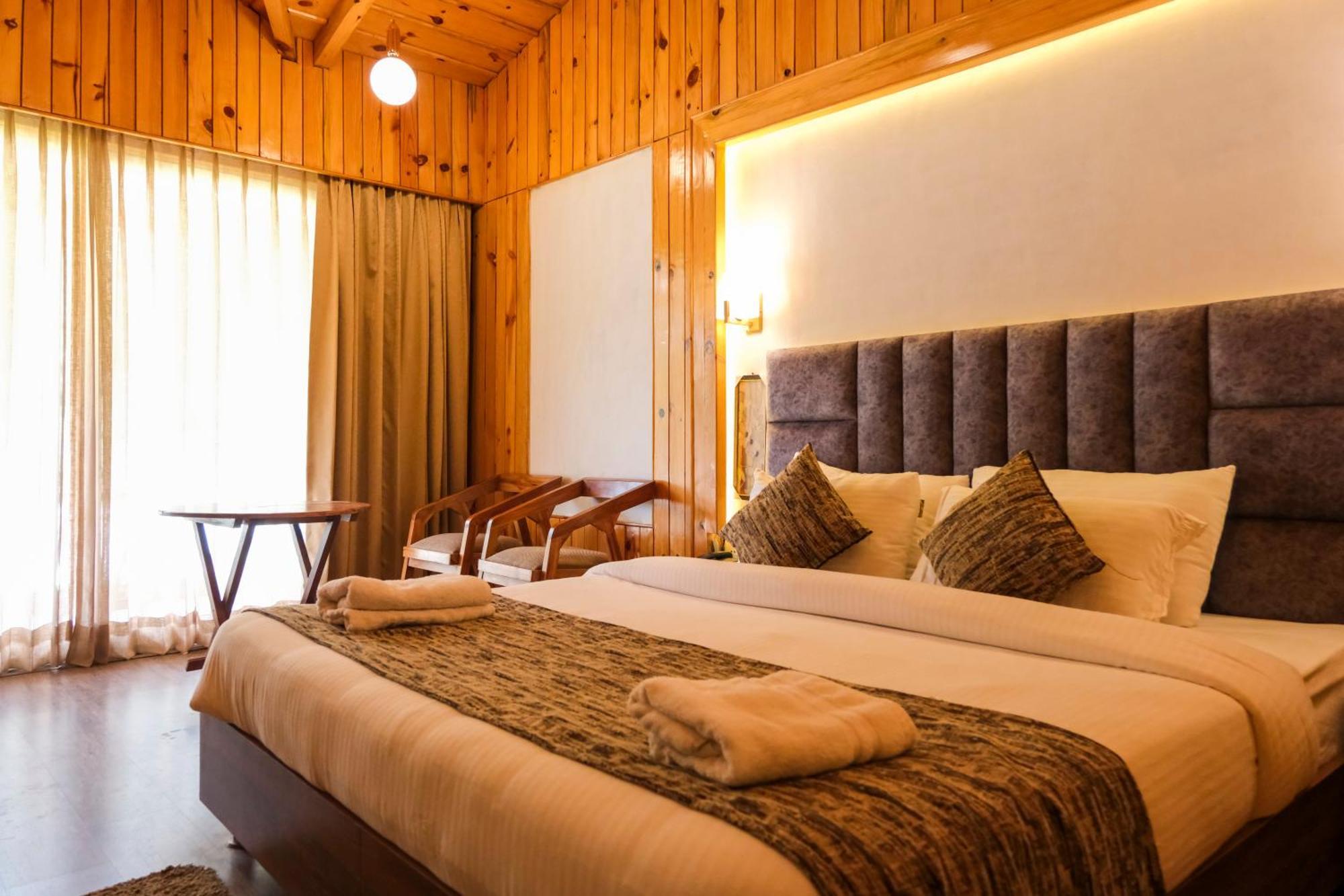 Qcent Woods Resort & Spa, Rishīkesh Zewnętrze zdjęcie