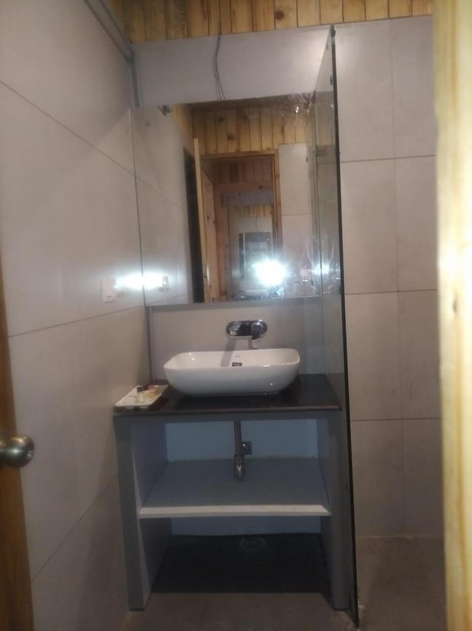 Qcent Woods Resort & Spa, Rishīkesh Zewnętrze zdjęcie